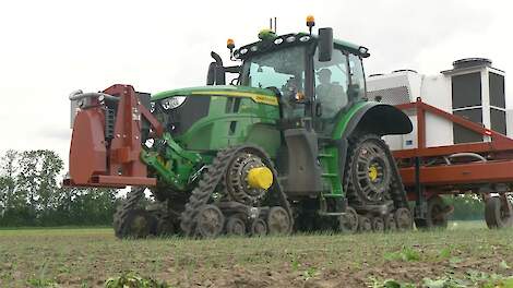 Onkruid te lijf met Carbon Robotics LaserWeeder