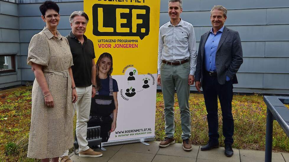 De partners van 'Boeren met LEF'. V.l.n.r.: Daniëlle Royakkers, Patrick Janssen, Jorrit Dekker, Ronald van de Ven.