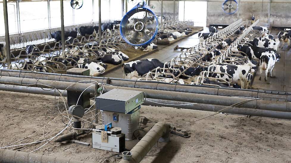 Meetapparatuur in de stal bij Netwerkdeelnemer Klaas Jan Calker - NPB