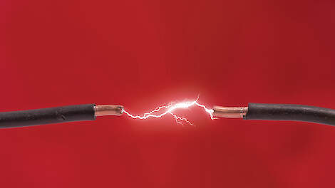 Bij een vlamboog is er sprake van een seriële fout: er ontstaat onbedoeld een elektrische stroom tussen twee geleiders.