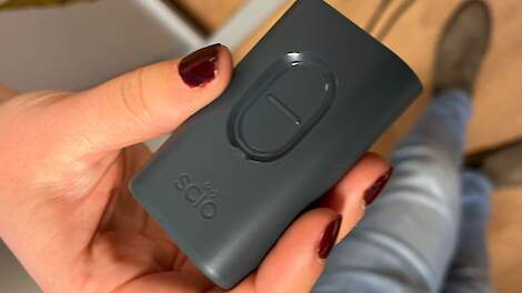De Reveal Layers scanner is uitermate compact en maakt verbinding met de smartphone app
