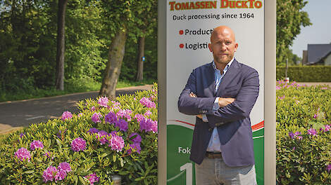 „Ik ben ervan overtuigd dat we onze eendenslachterij Tomassen Duck-To niet hoeven sluiten”, zegt adjunct directeur Jeroen IJzerman.