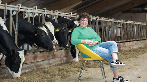 Vergaderingen, werkbezoeken, maïs hakselen en het laatste gras van het land. En dat alles bijna tegelijk. Soms heb je van die weken: hollen, vliegen en weinig stilstaan. Een klein moment van rust bij de maaltijd en verder druk bezig.
