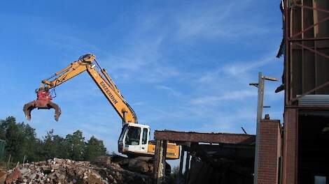 De bouw van 36 een- en tweepersoonswooneenheden en de renovatie van de oude Malthezer Hoeve aan de Helmondseweg in Aarle-Rixtel kan voorlopig niet beginnen