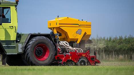 Vredo lanceert revolutionaire doorzaaimachine met Triple Seed Technology