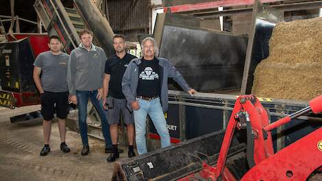 Henry Petter, Arie Petter, Herman van Dijk en Abeos-medewerker Martin Reedijk (van rechts naar links).
