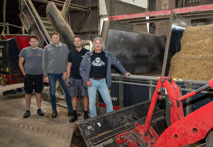 Henry Petter, Arie Petter, Herman van Dijk en Abeos-medewerker Martin Reedijk (van rechts naar links).