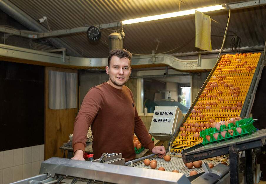 Leghennenhouder Lennard Zantinge uit Drijber (DR).