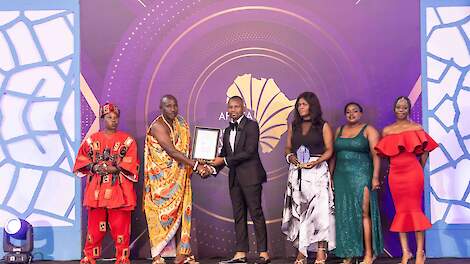 Team Kuipers Breeders Ghana ontvangt de Agrarische Ondernemer van het jaar in Ghana