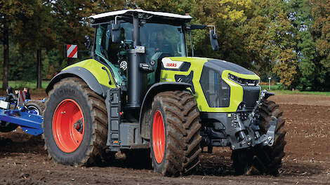 De Claas Axion 9