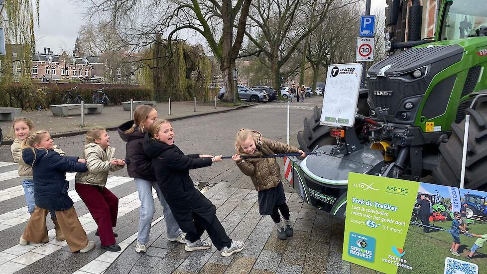 Kinderen doen mee aan de Trek-de-Trekker actie voor Serious Request in Den Bosch