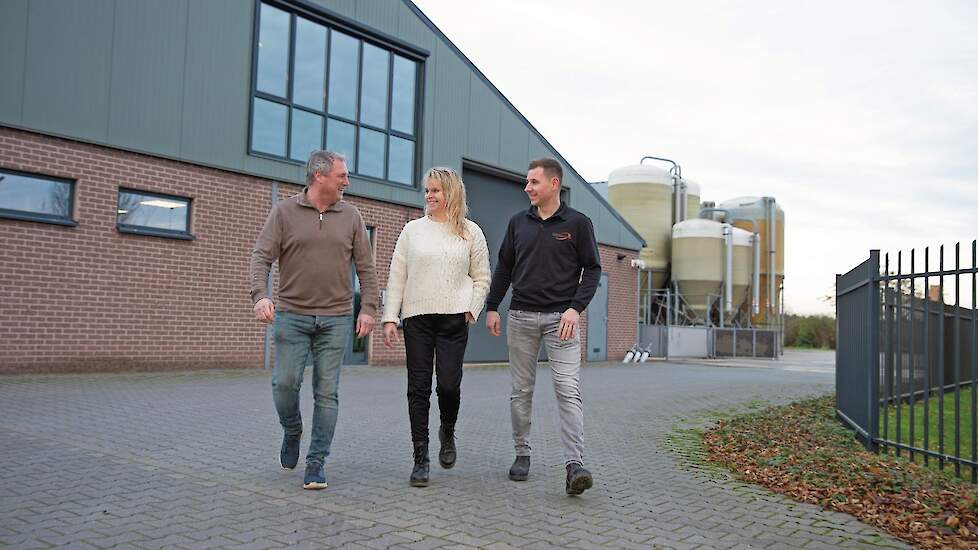 De drie compagnons Evert en Carolien Hendrikx en Luuk Winkelmolen (rechts).