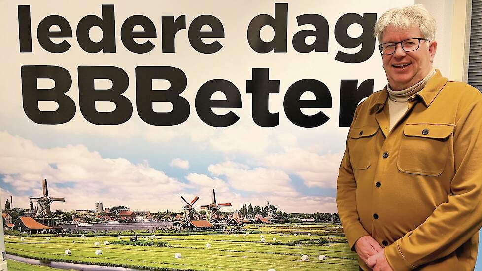 Erik Stegink, hier bij de slogan voor de gemeenteraadsverkiezingen, neemt 1 april afscheid als BBB-voorzitter.