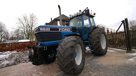 Geslaagde Ford-tractor kijkdag in Lithoijen trekt veel liefhebbers