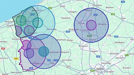 Aangezien het besmette vleeskuikenbedrijf aan de rand van de bewakingszone Alveringem ligt, breidt de beperkingszone Veurne-Alveringem oostwaarts uit. Hierdoor worden zo&rsquo;n 35 bijkomende pluimveehouderijen getroffen.