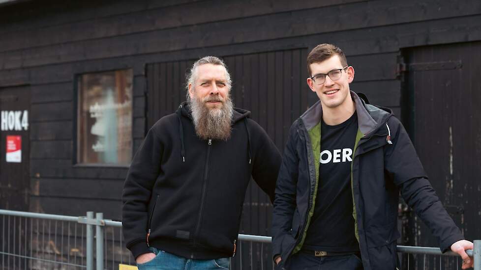 Mirco (rechts) en zijn vader Michel Banning.