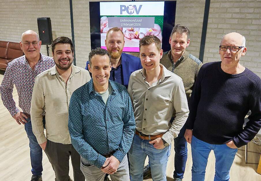Vlnr. het bestuur: Henny Driessen, Niek Baeten, Jos Naalden, Pierre van Genugten, Luuk Winkelmolen, Ronny Jansens en Wilbert Egelmeers.