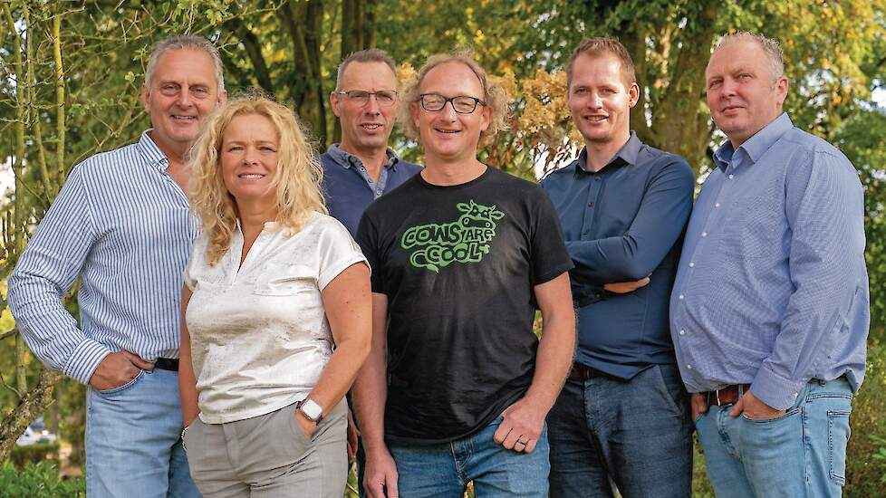 Het team van gebiedscontactpersonen. Helemaal links staat Martijn van Mensvoort, derde van links is Bart van Dijk.