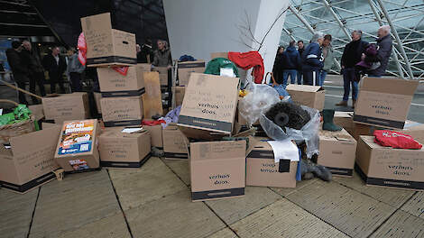 Verhuisdozen voor het provinciehuis van Utrecht