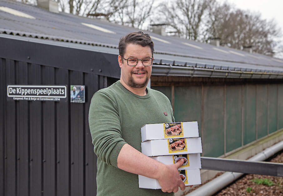 Scharrelvleeskuikenhouder en BBB-lijsttrekker Christian van Bommel