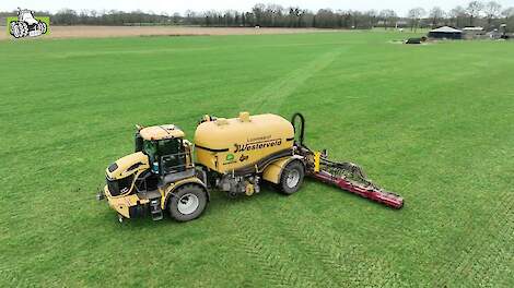 Loonbedrijf Westerveld uit Breedenbroek met de Challenger Terra Gator TG 845 CVT