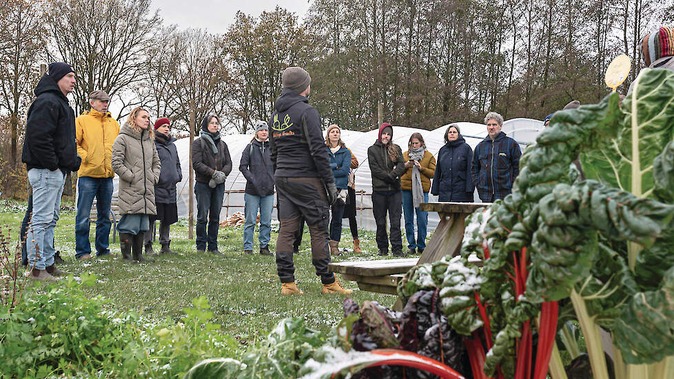 Sam Emons en Jorian Damen van tuinderij Gelukkige Groentes overwegen een Steward Owned structuur voor hun bedrijven