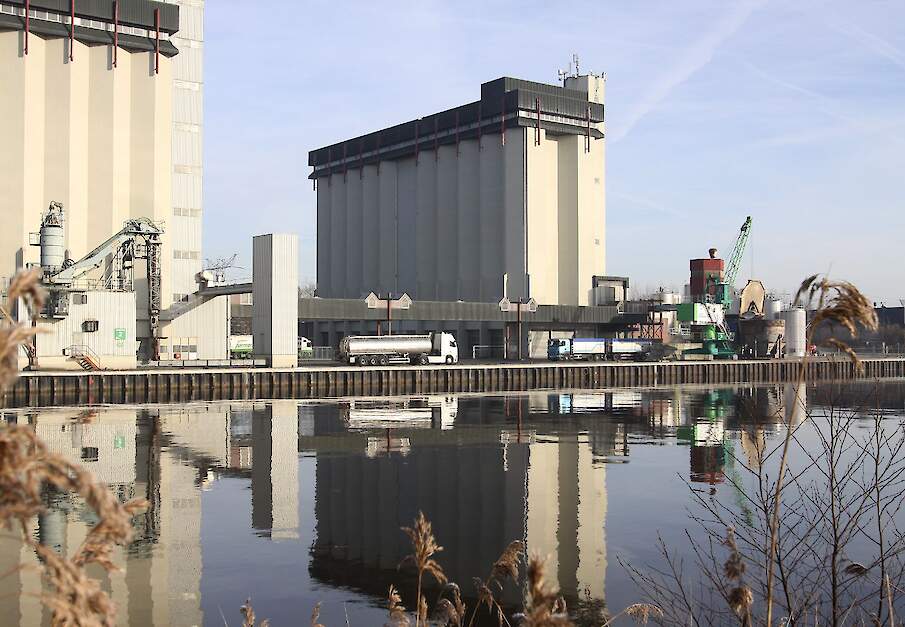 Fabriek van ForFarmers in Lochem.