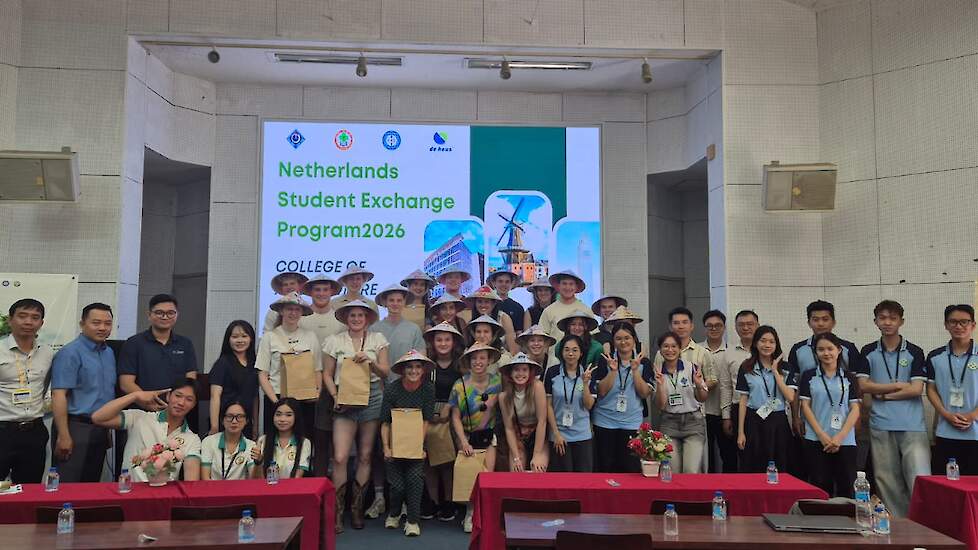 Veehouderijstudenten verkennen sector in Vietnam
