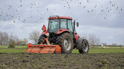 Boerenorganisaties uit Gelderland waarschuwen dat het nieuwe beleidskader landbouw te veel inzet op verboden en te weinig op ontwikkelruimte.