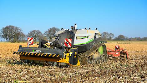 AgXeed Agbot robot Steinbusch klepel cultivator