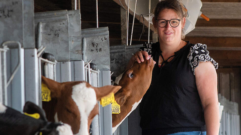 Melkveehoudster Erika Snellink-van &rsquo;t Oever over kalveropfok en aanpak kalverdiarree