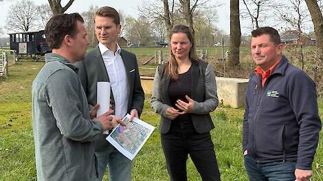 Minister Van Essen in gesprek met BoerenNatuur in Groesbeek.