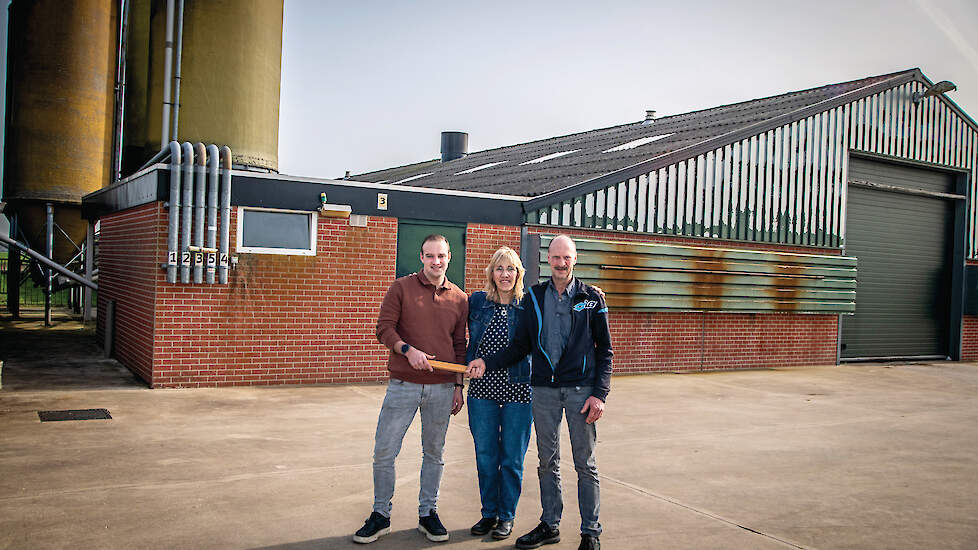 Opvolger Marcel van Wanroij (26) wil het vleeskuikenbedrijf binnen vijf tot tien jaar overnemen van zijn ouders Egbert (65) en Marianne (63).