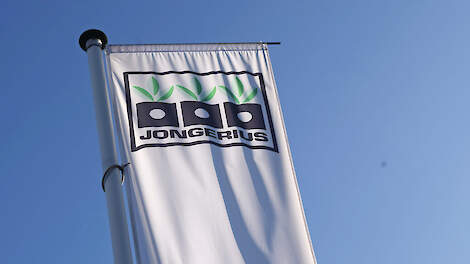 Ekoland zet de belangrijkste ontwikkelingen in de biologische landbouw op een rij, van regelgeving en markt tot innovatie en veiligheid.