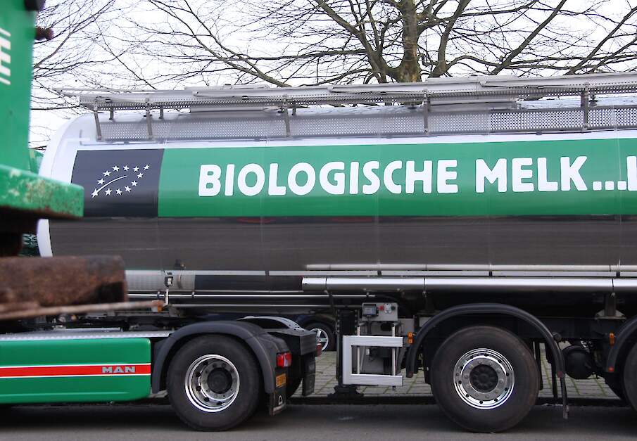 De RMO-wagens verbruiken elke 3 kilometer 1 liter diesel. Dat hakt erin, zegt Ren&eacute; Cruijsen.