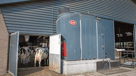 Noord-Holland onderzoekt vergunningverlening voor projecten die aantoonbaar stikstofuitstoot verminderen en zo ruimte cre&euml;ren binnen huidige regels.