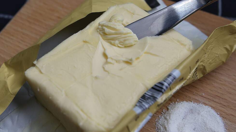 Roomboter en melkpoeder