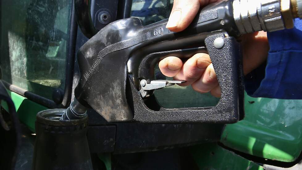 Trekker wordt volgetankt