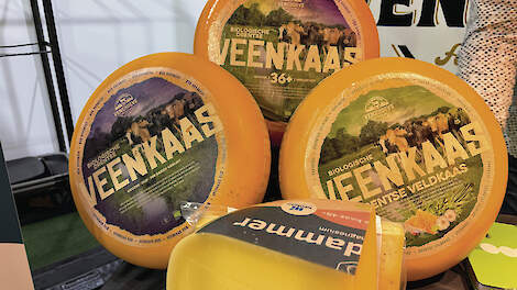 Kaas van biologisch melkveebedrijf De Venehoeve op de Biobeurs.