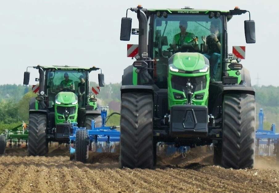 Eerste rij-impressie: nieuwe Deutz-Fahr 8 TTV-serie in Lauingen tijdens de Deutz-Fahr Powerdays 2026