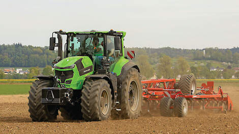 Deutz-Fahr zet met de nieuwe 8-serie in op meer comfort, een nieuwe cabine en een FPT-motor