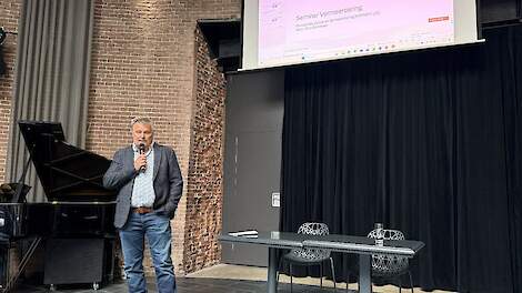 Dick Schieven tijdens het Bravo seminar in Lent