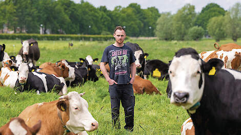 Ron van Zandbrink zegt dat gezonde koeien vanzelf voldoende melk produceren.