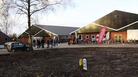 Zaterdag 28 november hield Van de Wolfshaar een open dag voor varkenshouders en geïnteresseerden uit de buurt. Ongeveer 800 bezoekers namen een kijkje in de nieuwe stallen.