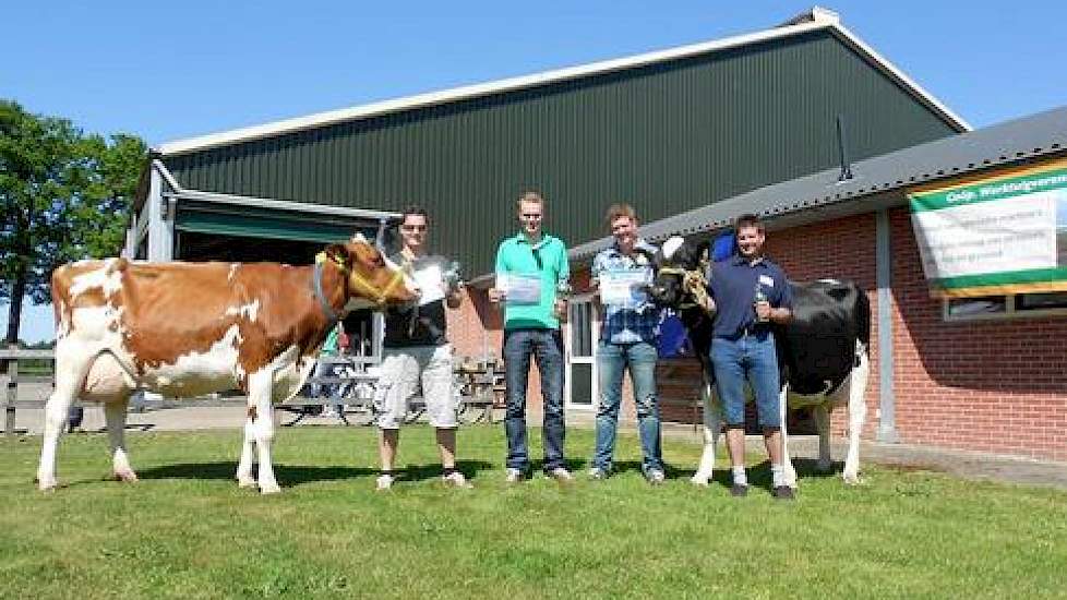 De winnaars  vlnr: Arjen Boesjes, Gertjan Roseboom, Jan Wouter van Noord en Adri van Bergen.