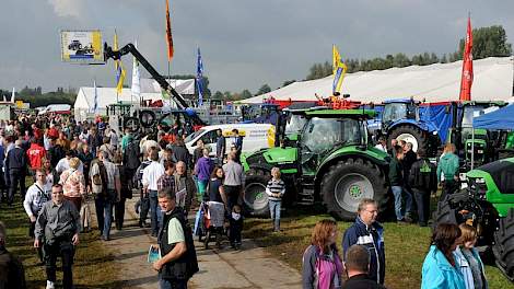 Mede door de uitstekende weersomstandigheden, werd de Fokveedag Boerenlandfeest in Hoornaar ook dit jaar weer goed bezocht. Maar liefst 12.000 mensen kwamen op het evenement af.