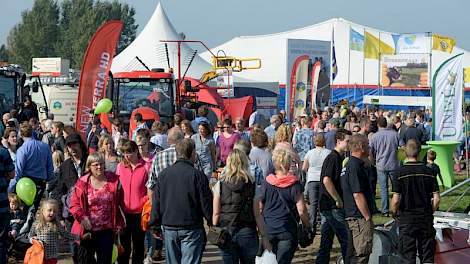 Het mooie weer stond garant voor een drukbezochte Fokveedag Boerenlandfeest.