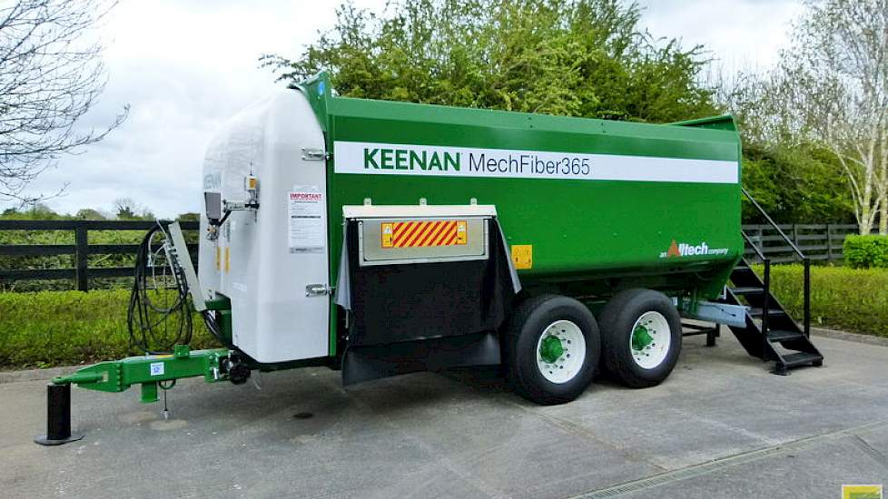 De nieuwste type voermengwagen van Keenan voor het hoofdkantoor in het Ierse Kilkenny. Keenan is sinds 2016 onderdeel van voeradditievenfabrikant Alltech.