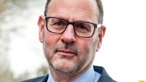 COO Klaas de Jong van Royal A-ware.