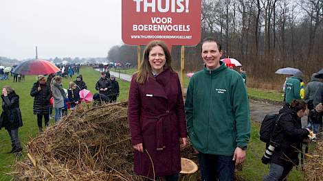 Minister Carola Schouten van LNV en LTO Melkvee hoofdbestuurslid Wilco Brouwer de Koning.